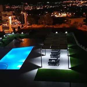 Nina Apartment